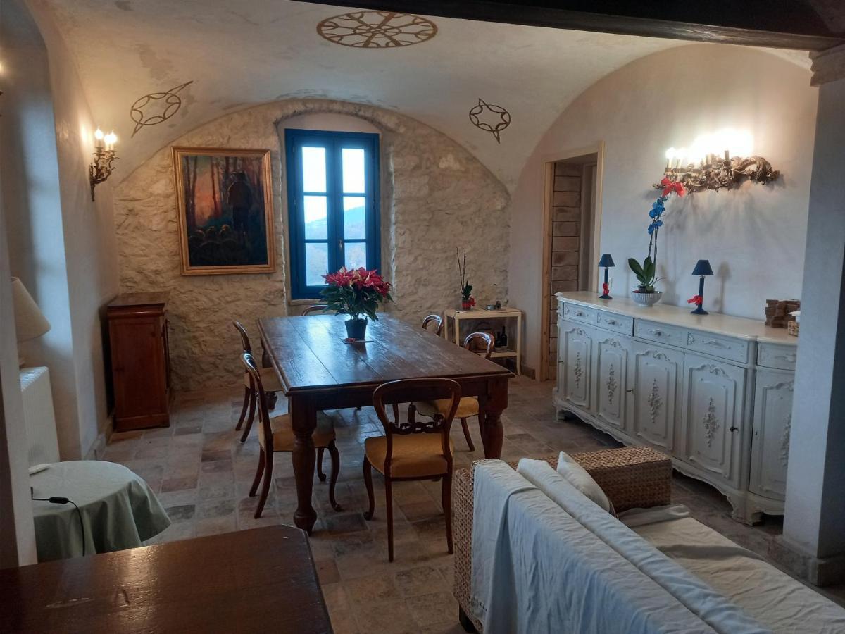 La Casa Dalle Finestre Blu アッバテッジョ エクステリア 写真