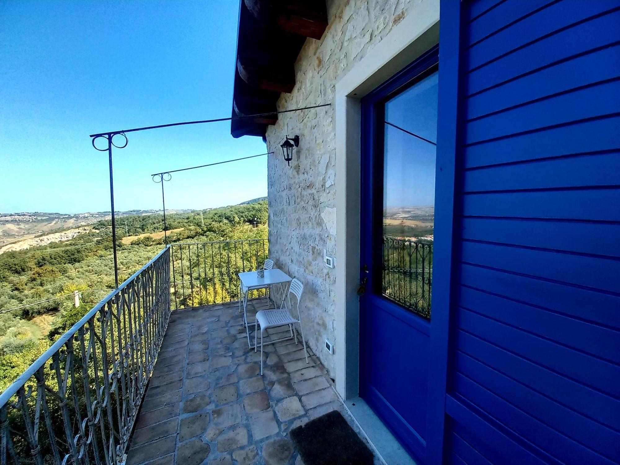 La Casa Dalle Finestre Blu アッバテッジョ エクステリア 写真